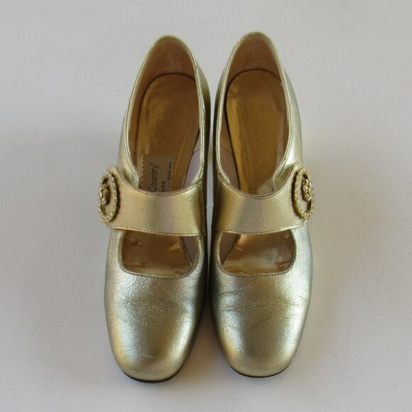 Vintage Town & Country Mary Janes Women's Metallic Leather Gold Pumps Shoes - Picture 2 of 12